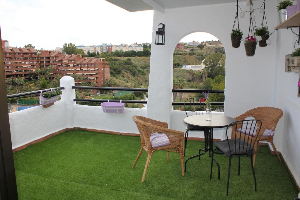 Apartamento Turistico Pueblo Evita Appartamento Benalmádena Esterno foto